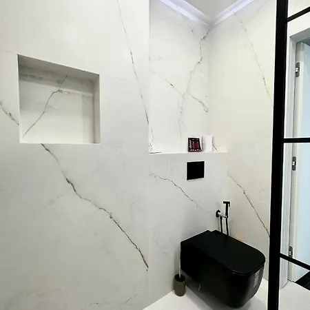 Apartament Arena Mall Galleria View And Securities Parking2 *