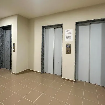 Arena Mall Galleria View And Securities Parking2 Appartamento Burgas