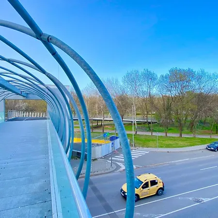 Arena Mall Galleria View And Securities Parking2